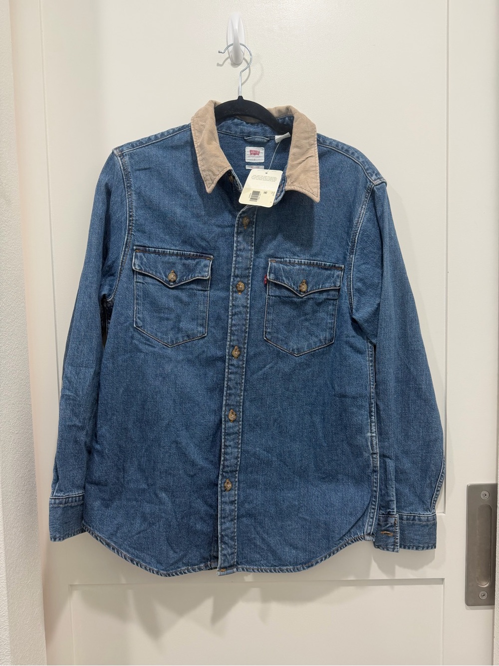 Levi's Relaxed Fit Western Shirt Men's S NWT Western Denim Cowboy